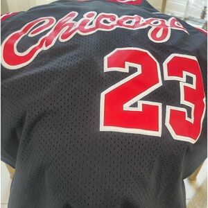 Michael Jordan jersey #23 Chicago Bulls Nike jersey size XL black&red Basketball